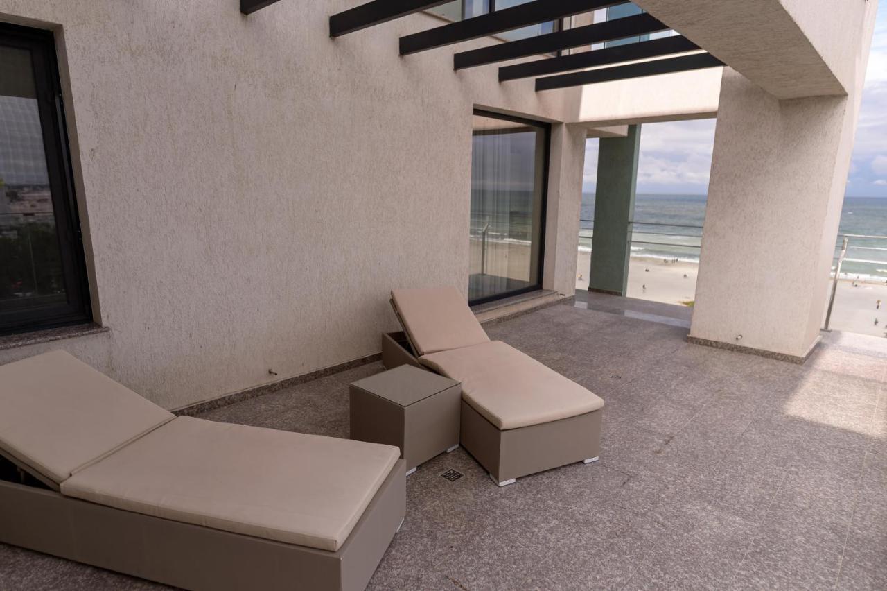 Atlantis Apartments & Studios Mamaia Dış mekan fotoğraf